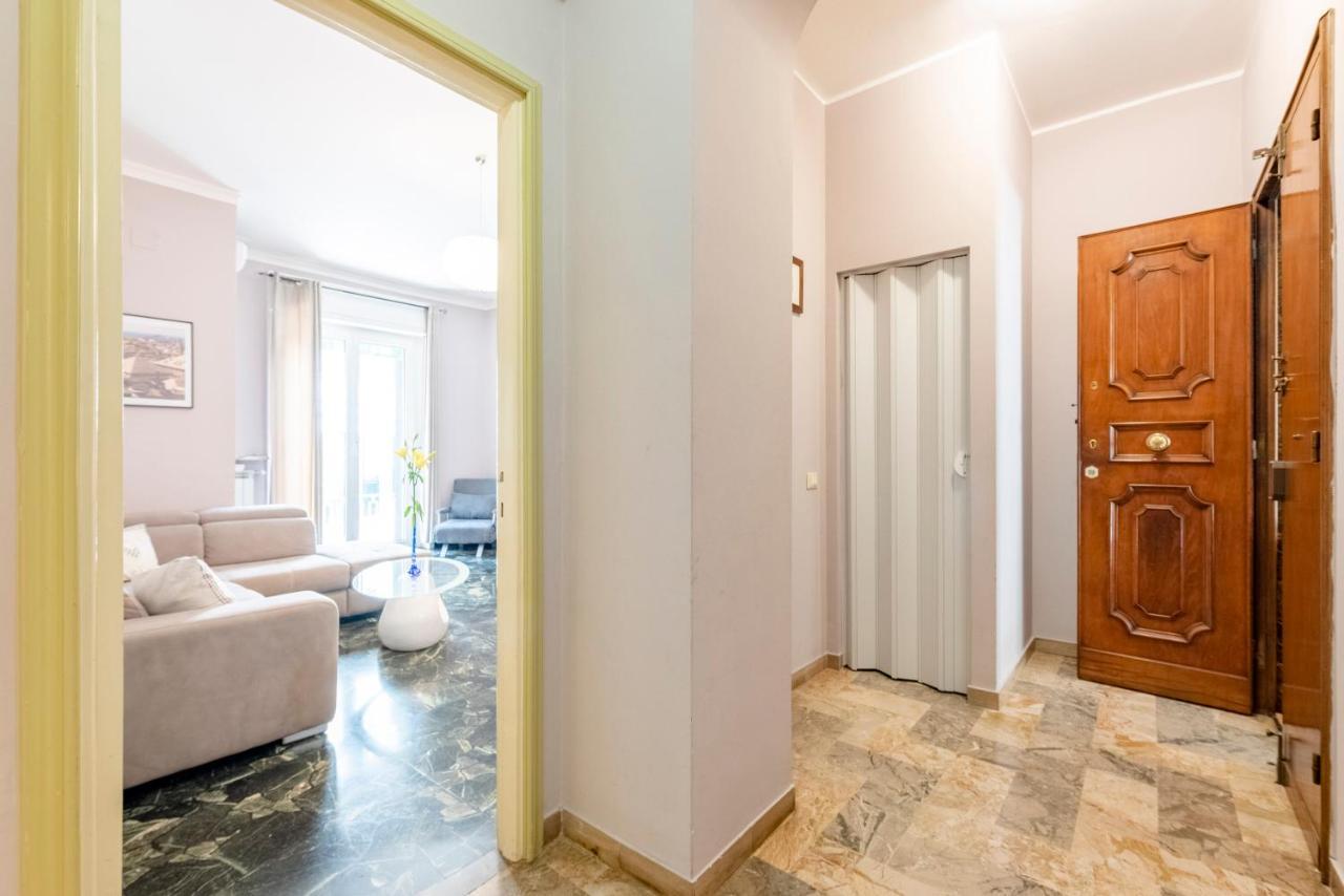 Joivy Cute Flat With Terrace Apartment Генуа Екстериор снимка