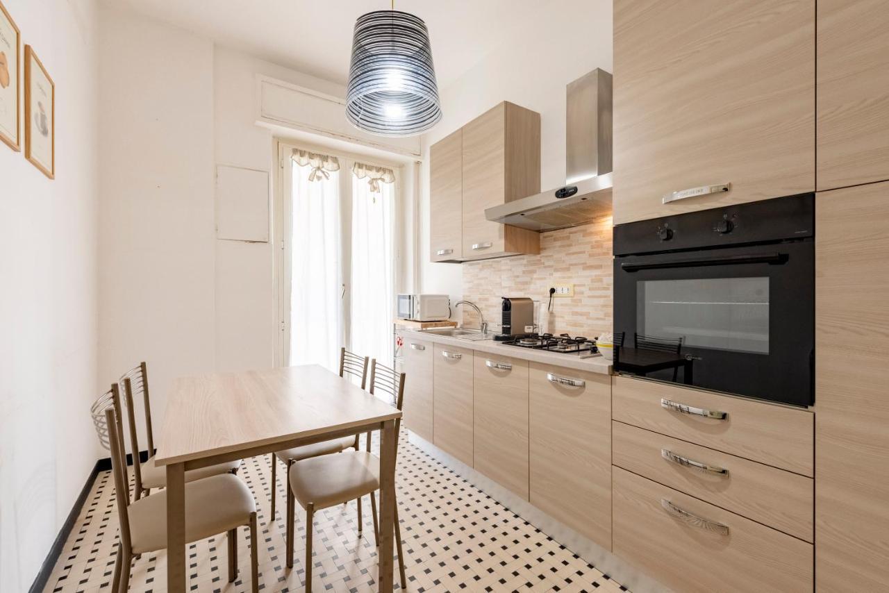 Joivy Cute Flat With Terrace Apartment Генуа Екстериор снимка