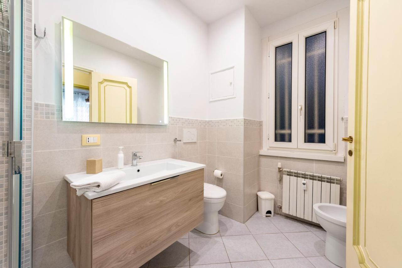 Joivy Cute Flat With Terrace Apartment Генуа Екстериор снимка